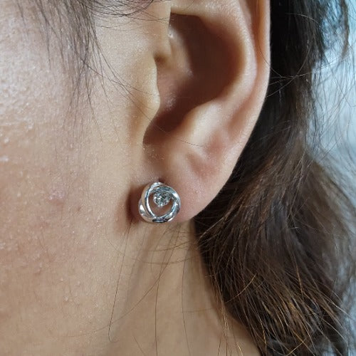 14Kt Gold 0.25 Ct Diamond Stud Earrings