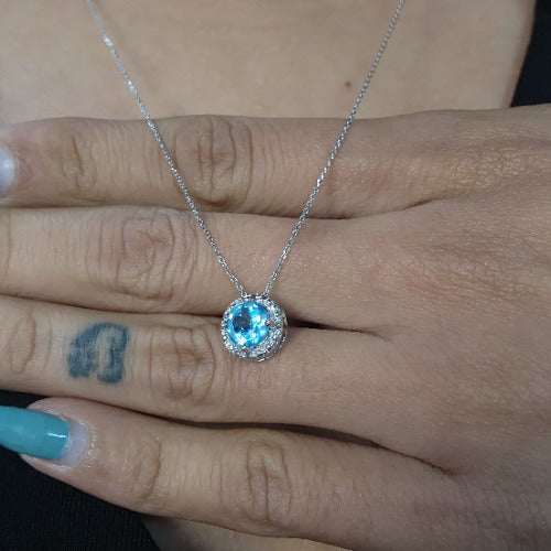 14Kt Gold 0.50 Ct Swiss Blue Topaz Halo Design Pendant Necklace