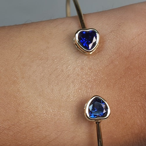 14Kt Gold Blue Sapphire Heart Bezel Bangle Bracelet