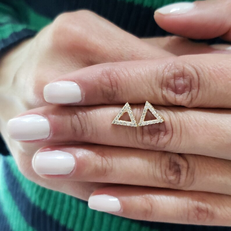 14Kt Gold Open Triangle Lab Grown Diamond Stud Earrings