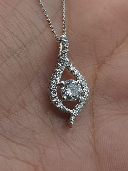14Kt Gold 1 Ct Lab Grown Diamond Solitaire Halo Diamond Pendant Necklace