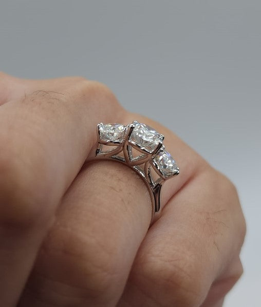 14Kt Gold 3.10 Ct Lab Grown Diamond Oval 3 Stone Engagement Ring