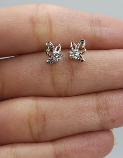 14Kt Gold 0.20 Ct Lab Grown Diamond Heart Flower Earrings