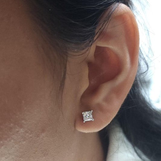 14Kt Gold Ct Lab Grown Princess Cut Square Diamond Stud Earrings