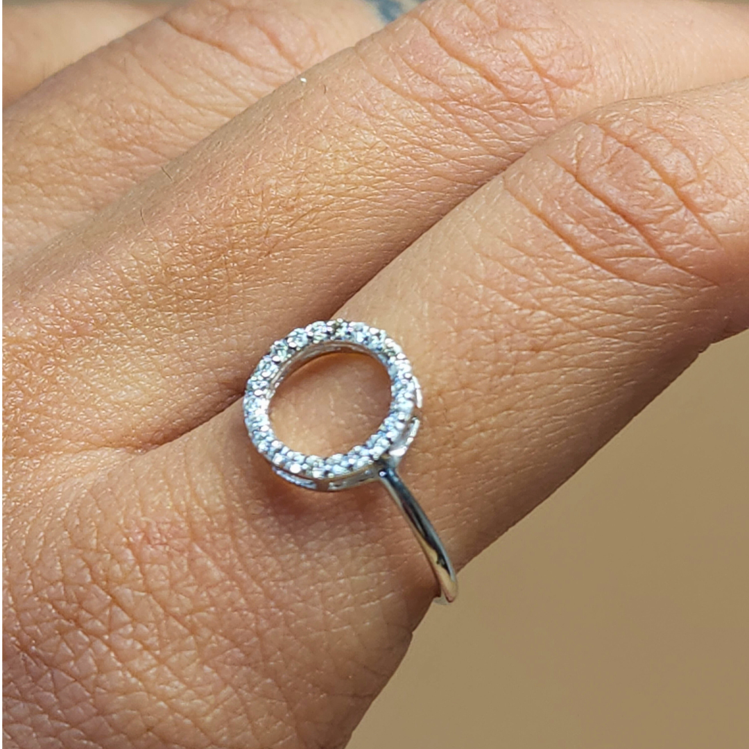 14Kt Gold Genuine Natural Diamond Open Circle Design Ring