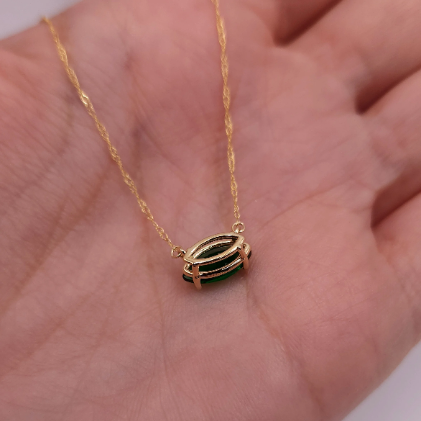 14Kt Gold Emerald Marquise Pendant Necklace