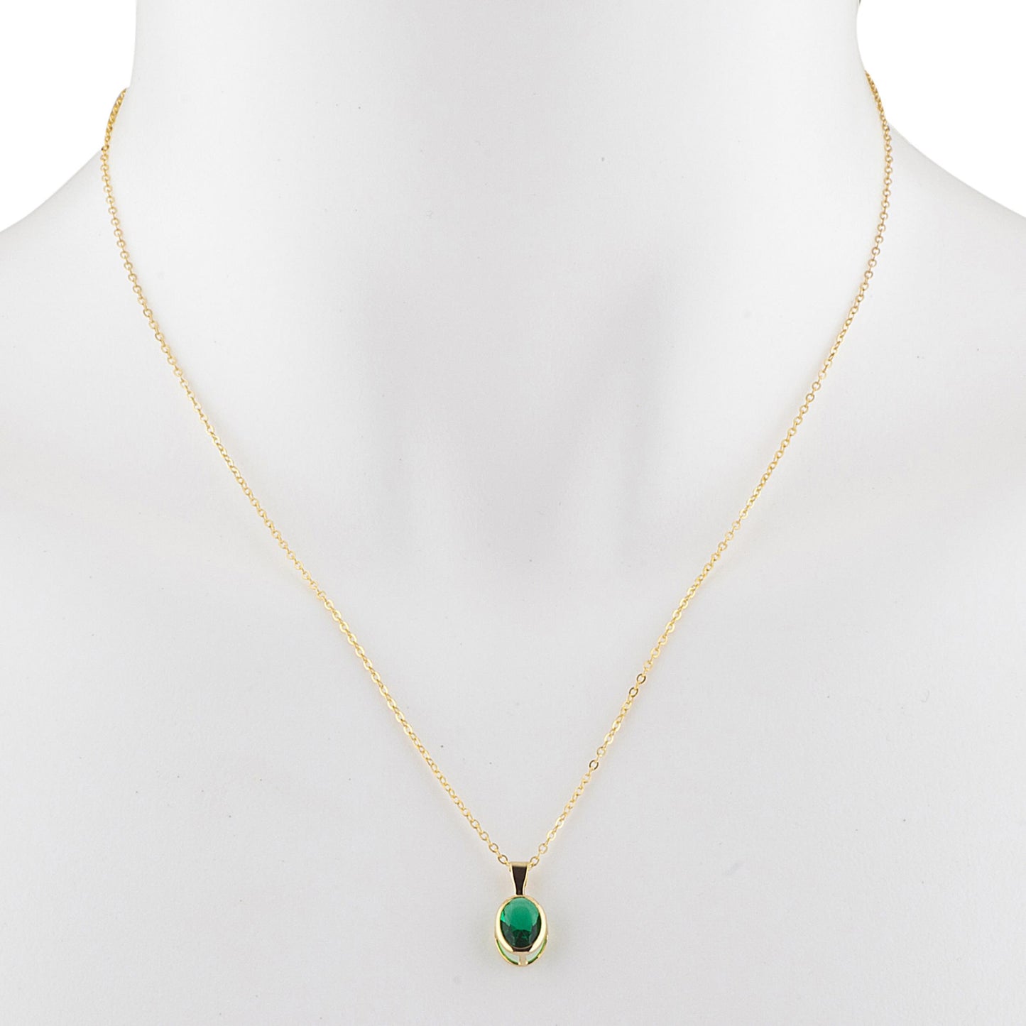 14Kt Gold Emerald Oval Bezel Pendant Necklace