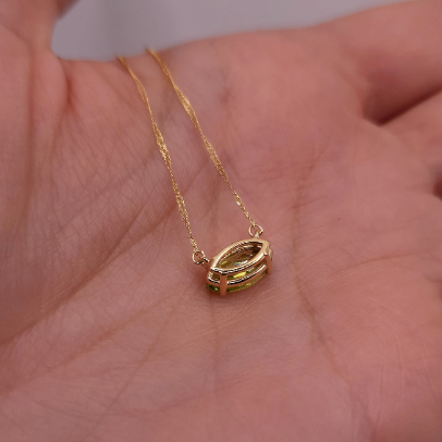 14Kt Gold Peridot Marquise Pendant Necklace
