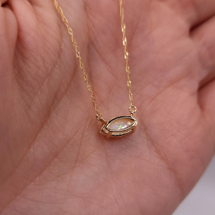 14Kt Gold Genuine Natural Opal Marquise Pendant Necklace