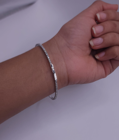 14Kt Gold 3.09 Ct Genuine Natural Diamond Flexible Bangle