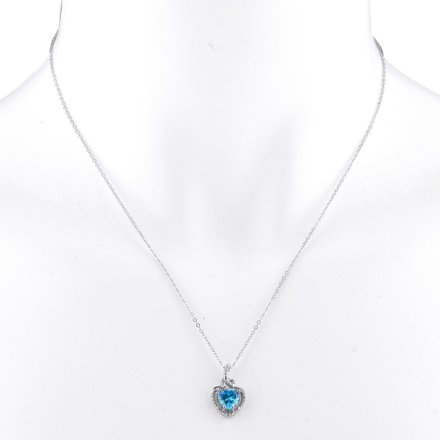 14Kt Gold Swiss Blue Topaz Heart Design Pendant Necklace