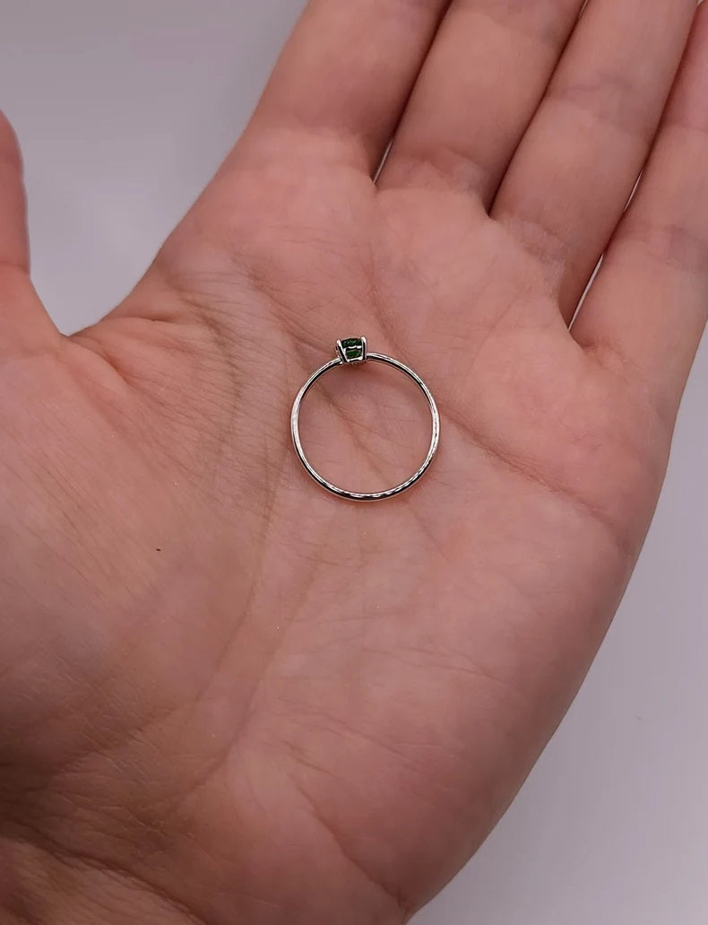 14Kt Gold Emerald Round Ring