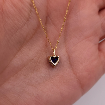 14Kt Gold Blue Sapphire Heart Pendant Necklace