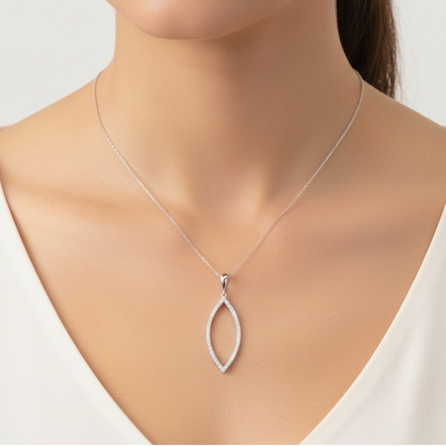 14Kt Gold 0.45 Ct Genuine Natural Diamond Marquise Pendant Necklace