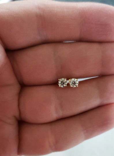 14Kt Gold 0.60 Ct Lab Grown Diamond Earrings
