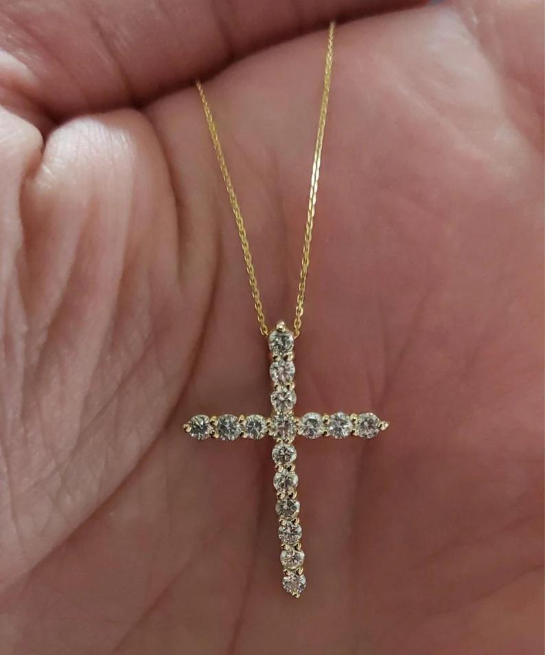 14Kt Gold 0.78 Ct Lab Grown Diamond Cross Pendant Necklace