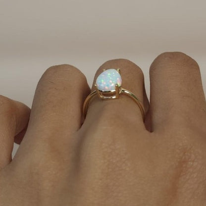 14Kt Gold Opal Teardrop Ring