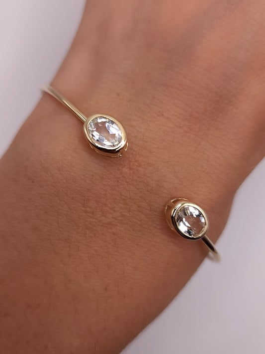 14Kt Gold Zirconia Oval Bezel Bangle Bracelet