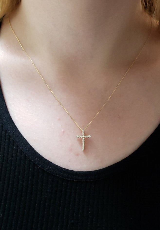 14Kt Gold 0.25 Ct Unisex Lab Grown Diamond Cross Necklace