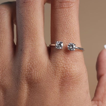 14Kt Gold 1 Ct 2 Stones Lab Grown Diamond Ring