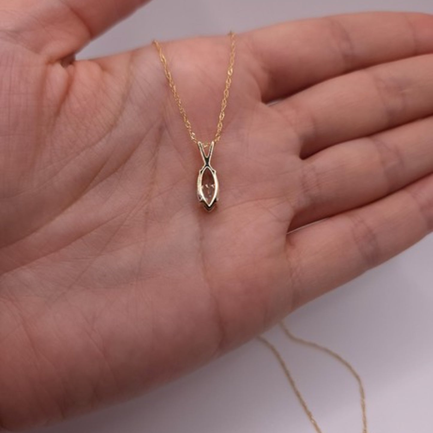 14Kt Gold Natural Aquamarine Marquise Pendant