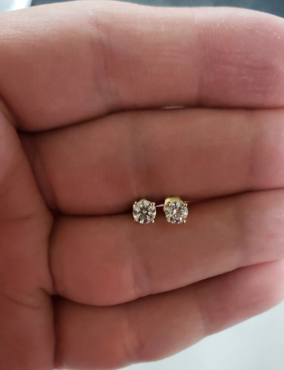 14Kt Gold 0.80 Ct Lab Grown Diamond Earrings