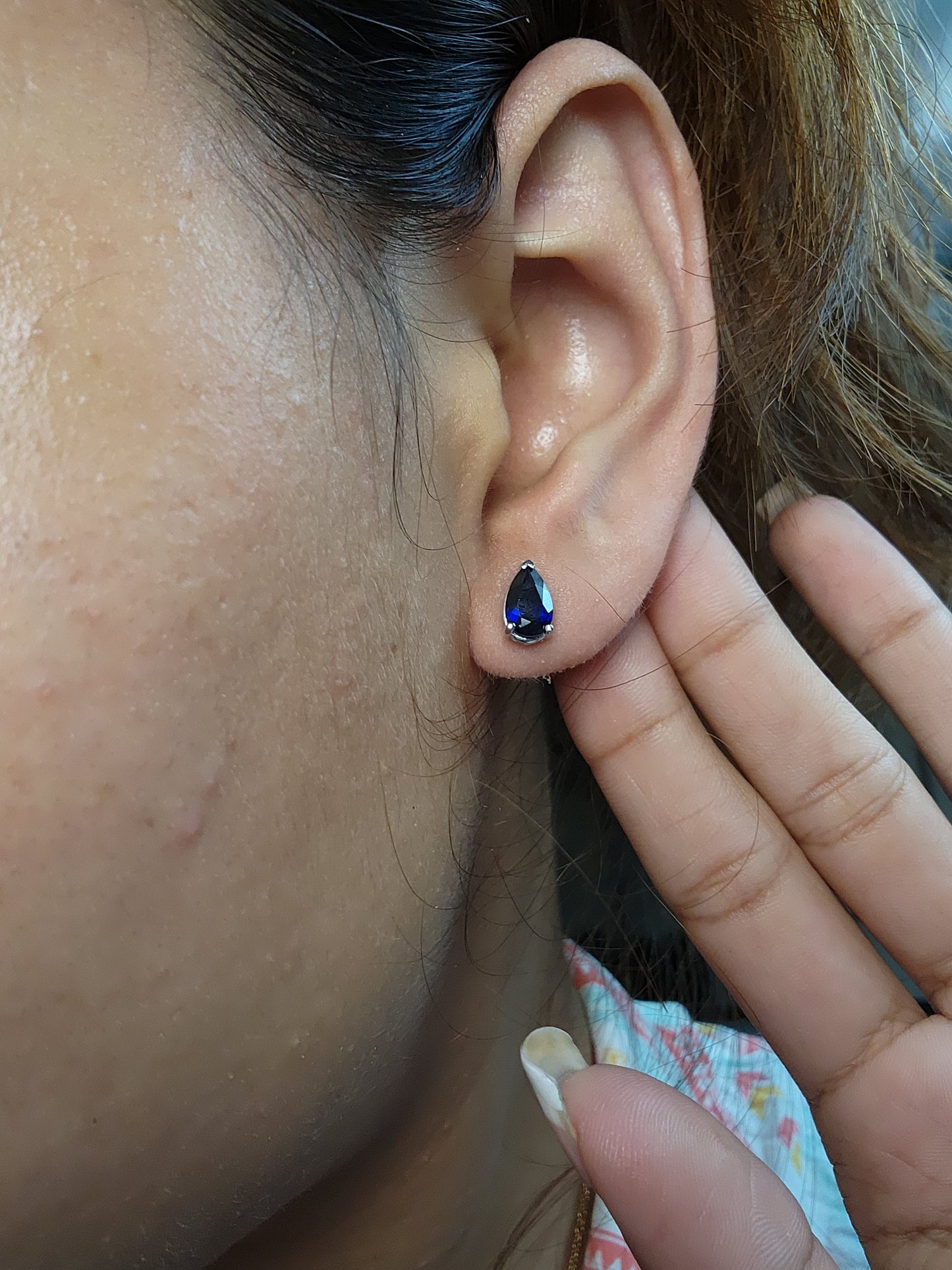 14Kt Gold Blue Sapphire Teardrop Stud Earrings