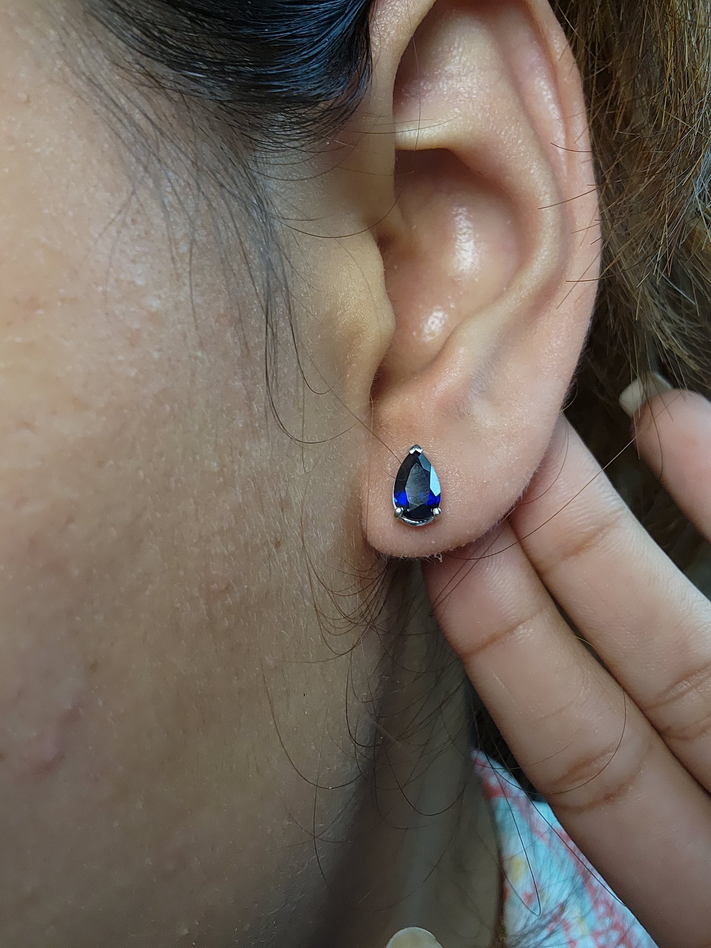 14Kt Gold Blue Sapphire Teardrop Stud Earrings