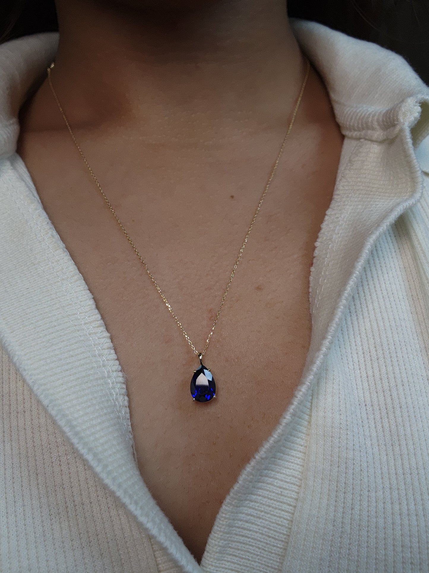 14Kt Gold Blue Sapphire Teardrop Pendant Necklace