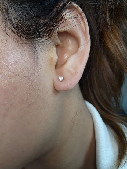 14Kt Gold 3 Prong Martini 0.30Ct Lab Grown Diamond Stud Earrings
