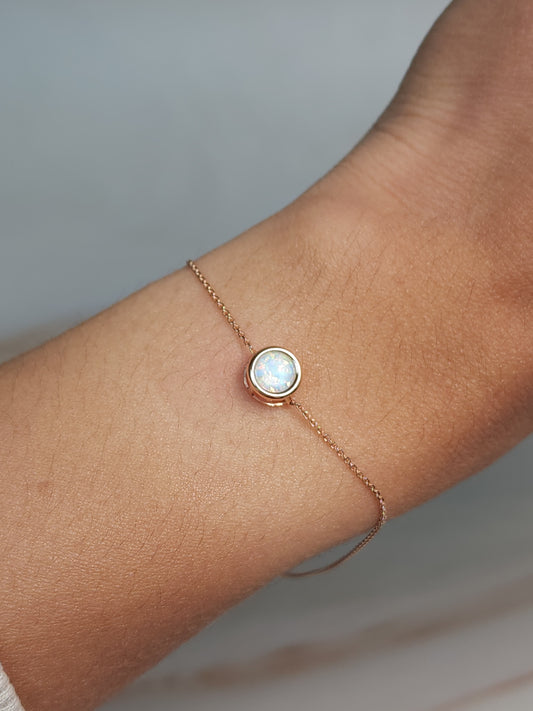 14Kt Gold Opal Bezel Bracelet