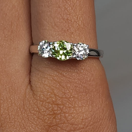 Simulated Peridot & Lab Grown Diamond Round ring .925 Sterling Silver