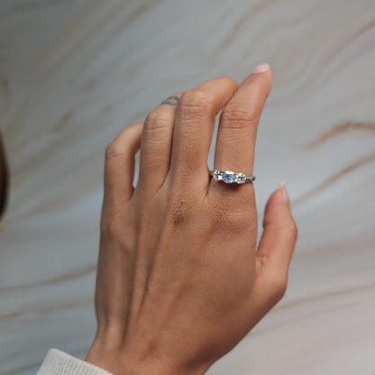 Natural Mercury Mystic Topaz & Lab Grown Diamond Round ring .925 Sterling Silver