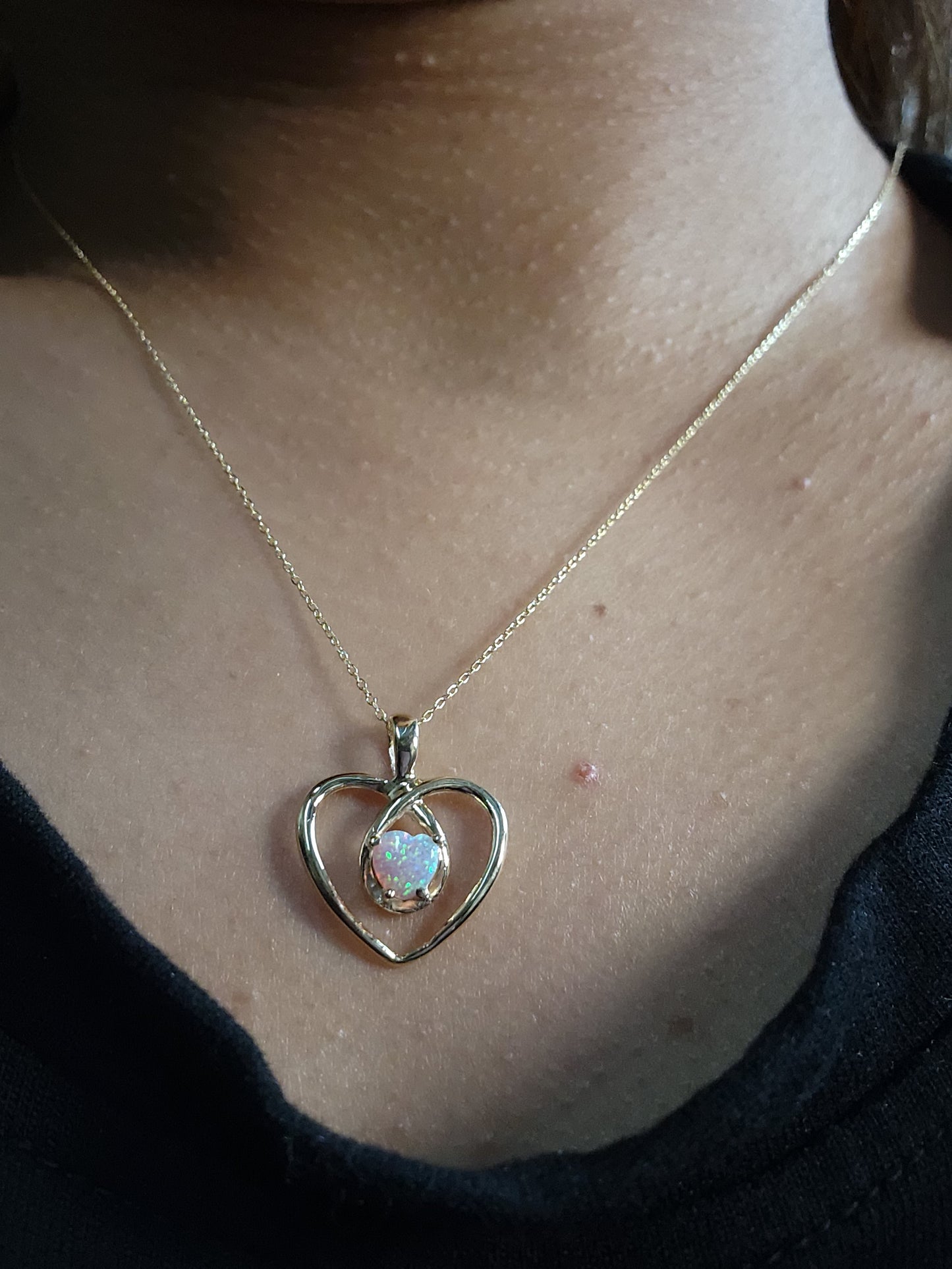 14Kt Gold Pink Opal Heart Design Pendant Necklace