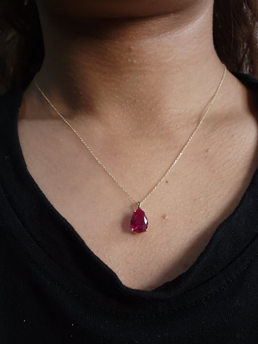 14Kt Gold Ruby Teardrop Pendant Necklace