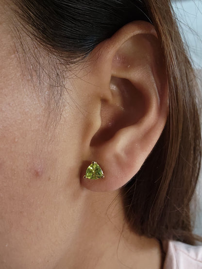 14Kt Gold Peridot Trillion Stud Earrings