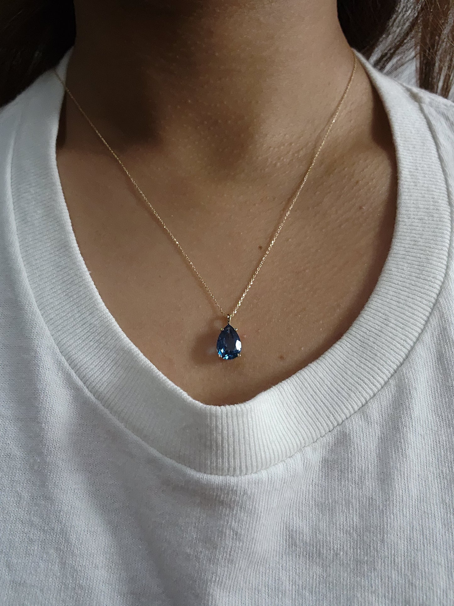 14Kt Gold London Blue Topaz Teardrop Pendant Necklace