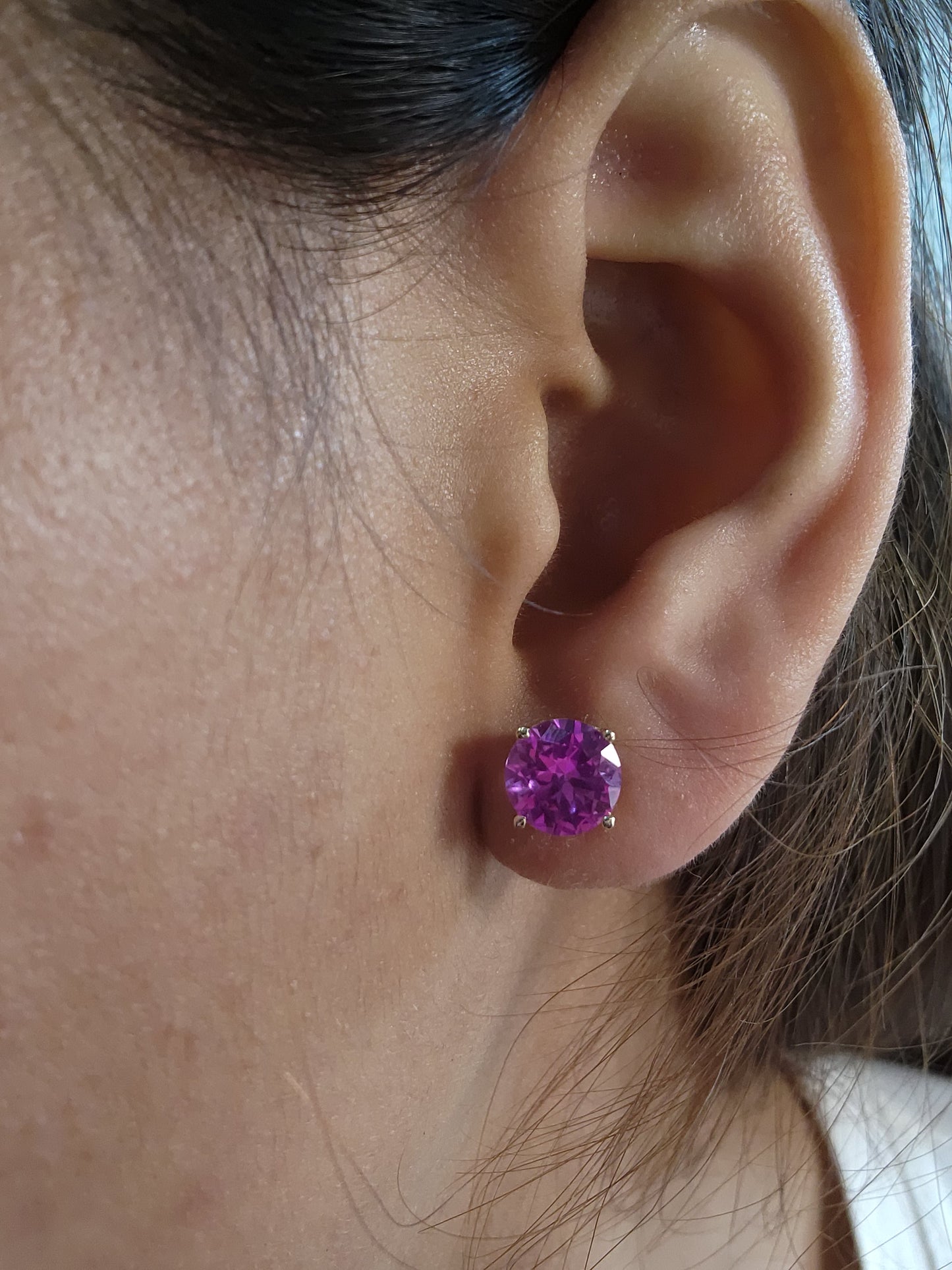 14Kt Yellow Gold Pink Sapphire Round Stud Earrings