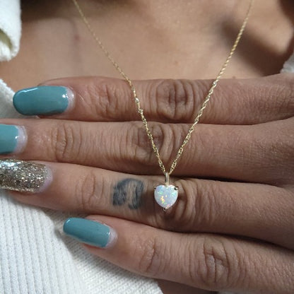 14Kt Gold Opal Heart Pendant Necklace