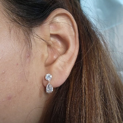 14Kt Gold 3 Prong 2.44 Ct 2 Stone Pear & Round Earrings Lab Grown Diamond Studs