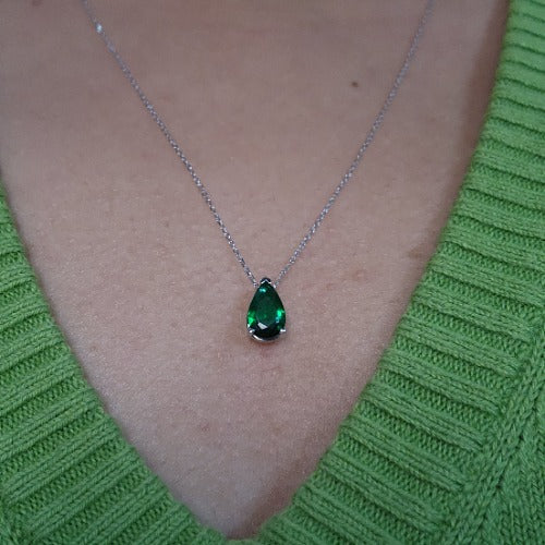 14Kt Gold Emerald Teardrop Necklace Pendant