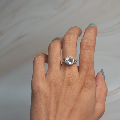 14Kt Gold 2 Ct Genuine Aquamarine & Diamond Halo Design Round Ring