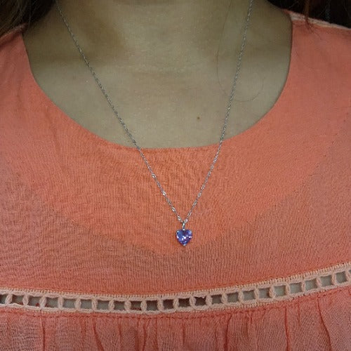 14Kt Gold Alexandrite Heart Pendant Necklace