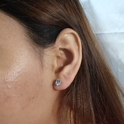 14Kt Gold Natural Aquamarine Oval Stud Earrings