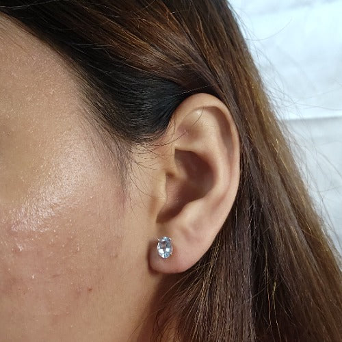 14Kt Gold Natural Aquamarine Oval Stud Earrings