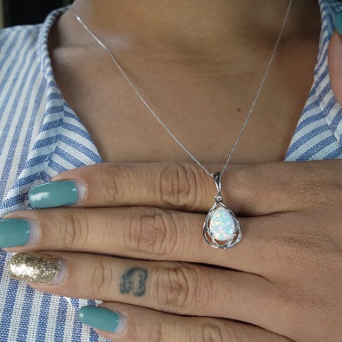 14Kt Gold Natural Opal Teardrop Necklace Pendant