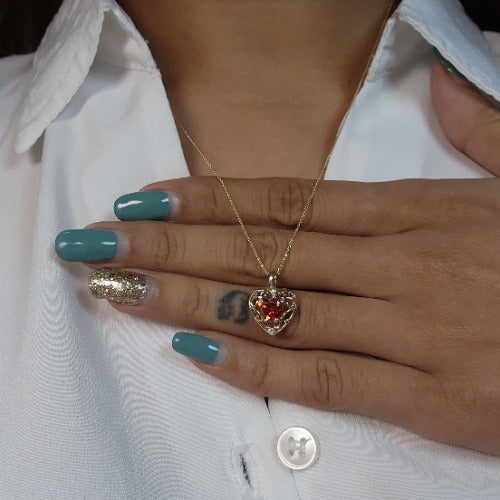 14Kt Gold Garnet & Diamond Heart LOVE ENGRAVED Pendant Necklace