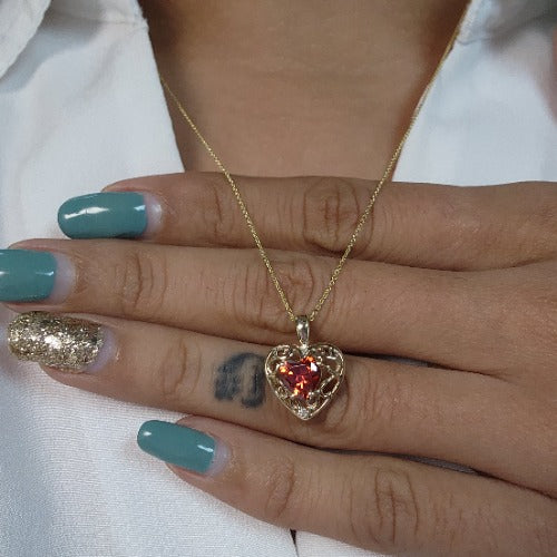 14Kt Gold Garnet & Diamond Heart LOVE ENGRAVED Pendant Necklace