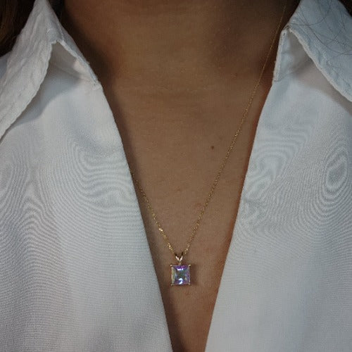 14Kt Gold Natural Mercury Mist Mystic Topaz Princess Cut Pendant Necklace