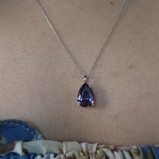 14Kt Gold Amethyst Teardrop Pendant